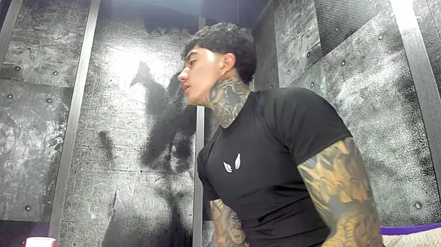 Gury_tattoo's Live XXX Chat