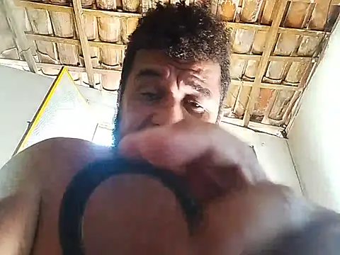 tarra122 live XXX chat