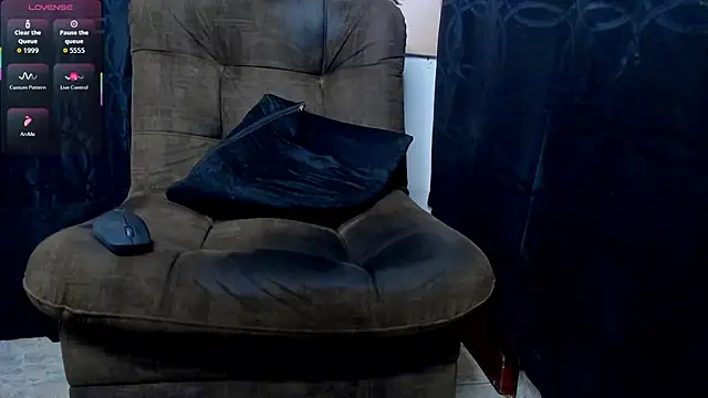_Dominikxxx_ Chat XXX in diretta