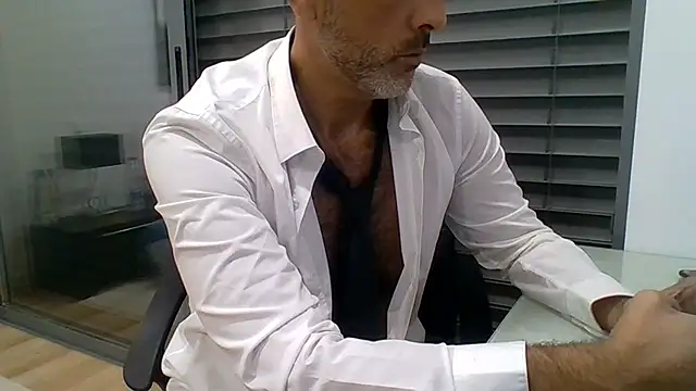 Chat XXX en directo de 66MA69