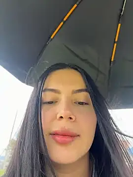 צ'אט XXX בשידור חי של Cami_olarte