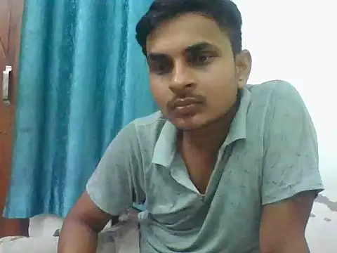 צ'אט XXX בשידור חי של Sumit_LkO