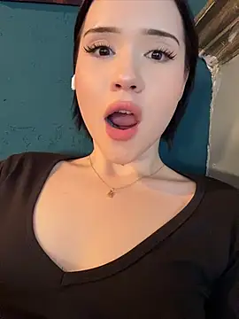 Онлайн чат XXX kitty_sixseven