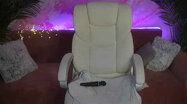 Živý XXX chat KettyFlow_