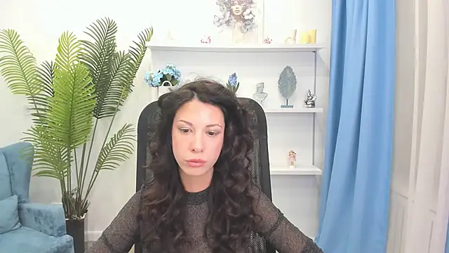 PeachMirage Chat XXX in diretta