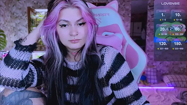 jelya_sg élő XXX-chatje