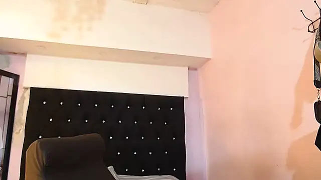 kittybonxx élő XXX-chatje
