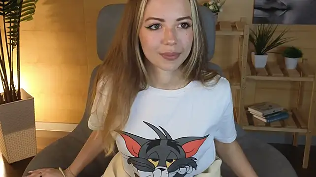 TamaVolino élő XXX-chatje