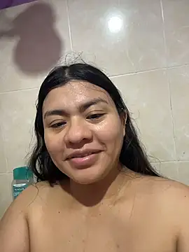 Carlitos7381 élő XXX-chatje