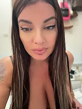 JessycaFlame élő XXX-chatje