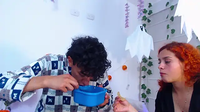 Sarabubbie élő XXX-chatje