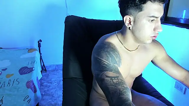 Axel_hendrickn Live XXX chat