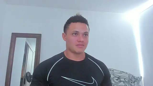 KingLevi01 Live XXX-Chat