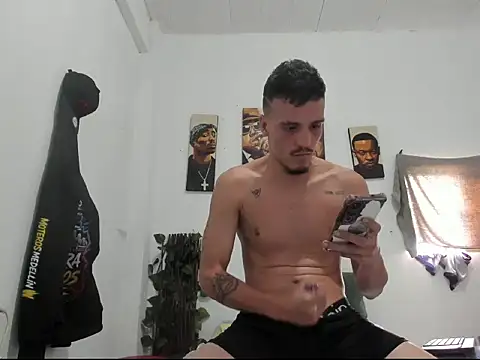 Latins_Boss' Live XXX Chat