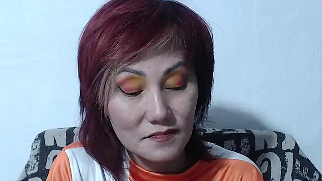 Chat +18 de VERYHAPPYWOMANXXX ao vivo