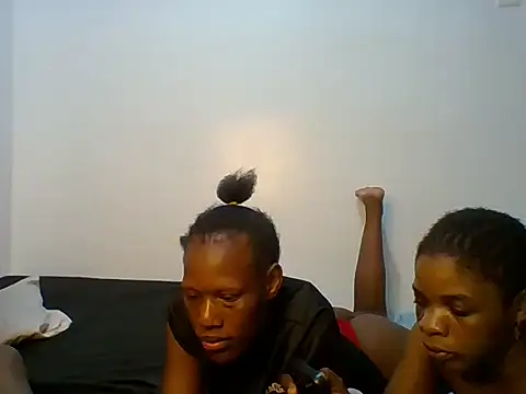 Petitespark Live XXX-Chat