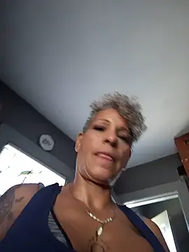 CeceilaMoon's Live XXX Chat