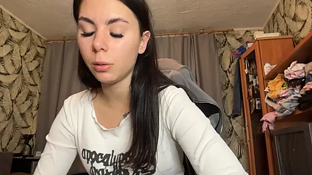 Czat XXX na żywo – LilyMinimum