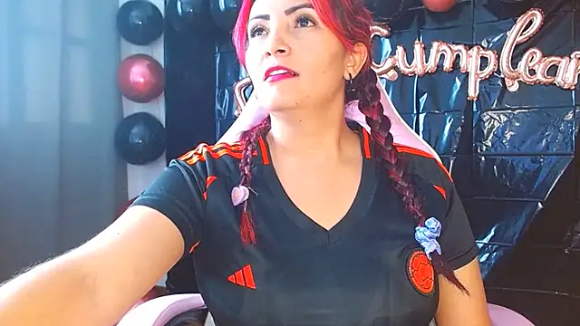 دردشة ivy_moons الجنسية المباشرة