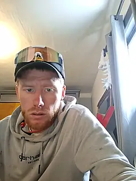 Suspicious1738's Live XXX Chat