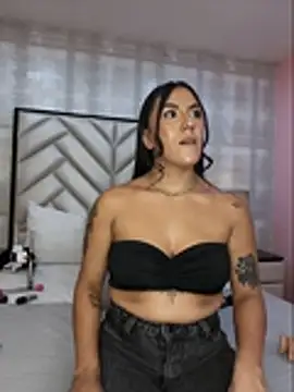 Chat XXX en directo de MeganStorn