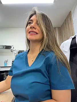 alicee16 Chat XXX in diretta