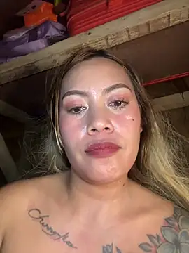 XXX chat uživo modela WildStars