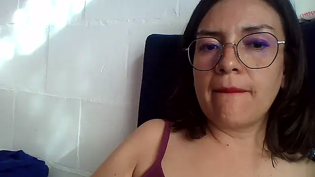 Онлайн чат XXX princessbella93
