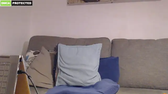 bluedae1 – Naživo XXX chat