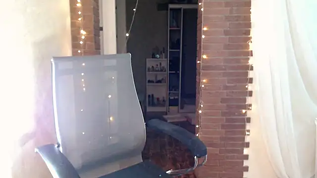 Živý XXX chat ms_kelarini