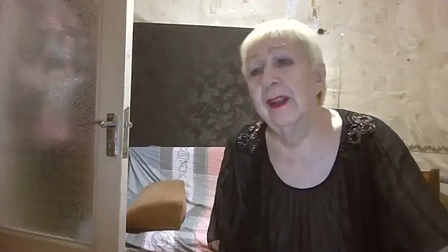 _Estelitta_5 élő XXX-chatje