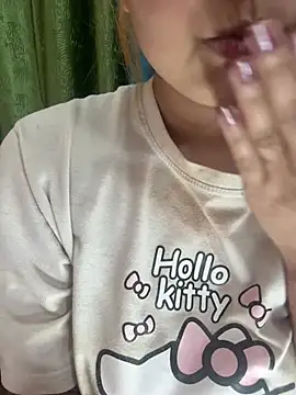 naughty_rinki élő XXX-chatje