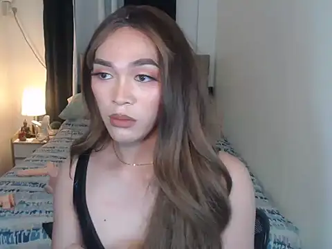 loveasianjhaine24 élő XXX-chatje