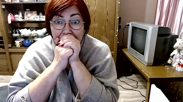 Stelladivafox élő XXX-chatje