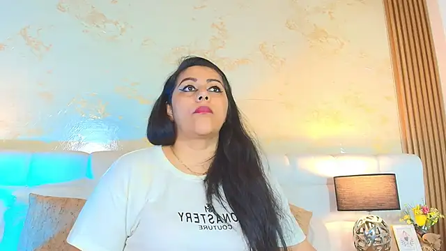 SexxyPamela élő XXX-chatje