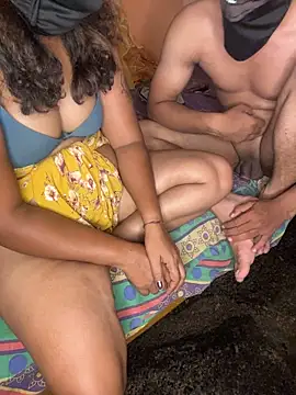 แชท XXX สดของ SexySins_69