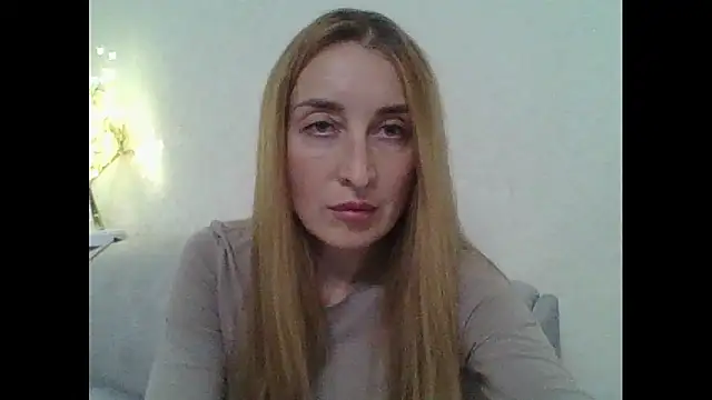 Chatroom XXX en direct de JamieSweety