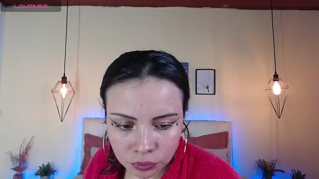 Megan_05_ Live XXX-Chat