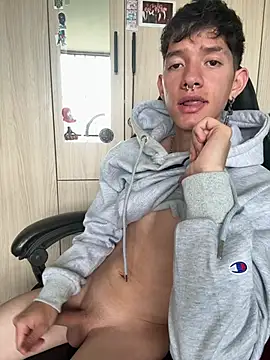heyy_noah11 웹캠 쇼