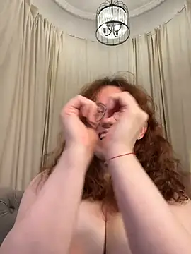 Chatroom XXX en direct de ellie_coy_