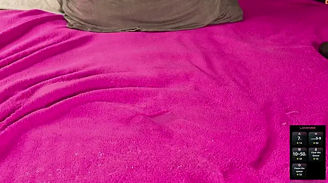 Alice_Pops Chat XXX in diretta
