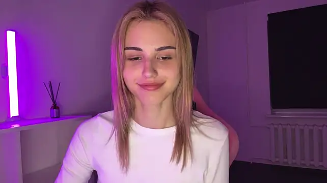 neweva_n Live XXX chat