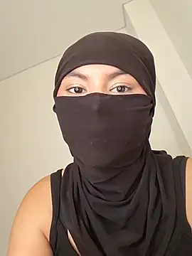 naileaa__ Adlı Modelin Canlı XXX Sohbeti