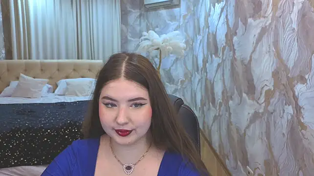 PixelGoddess Adlı Modelin Canlı XXX Sohbeti