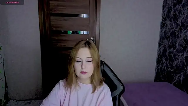 Kristy-MaxのライブXXXチャット