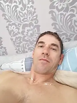 Chat XXX en directo de FreeRider111