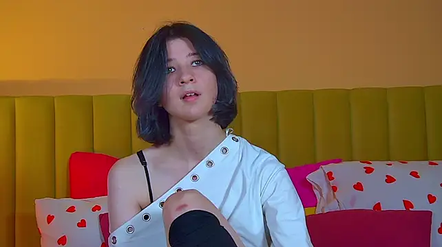 AnneAvelin's Live XXX Chat