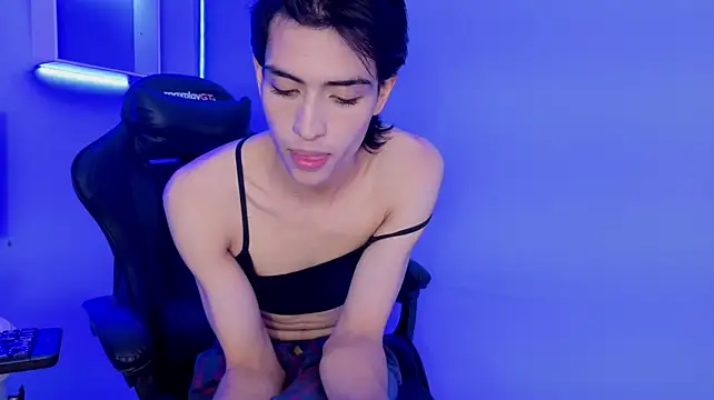 Apolo_Noir 即時 XXX 聊天