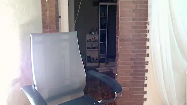 XXX chat uživo modela ms_kelarini