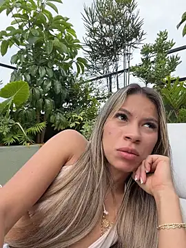 Mia_Rosee1 Live XXX-Chat